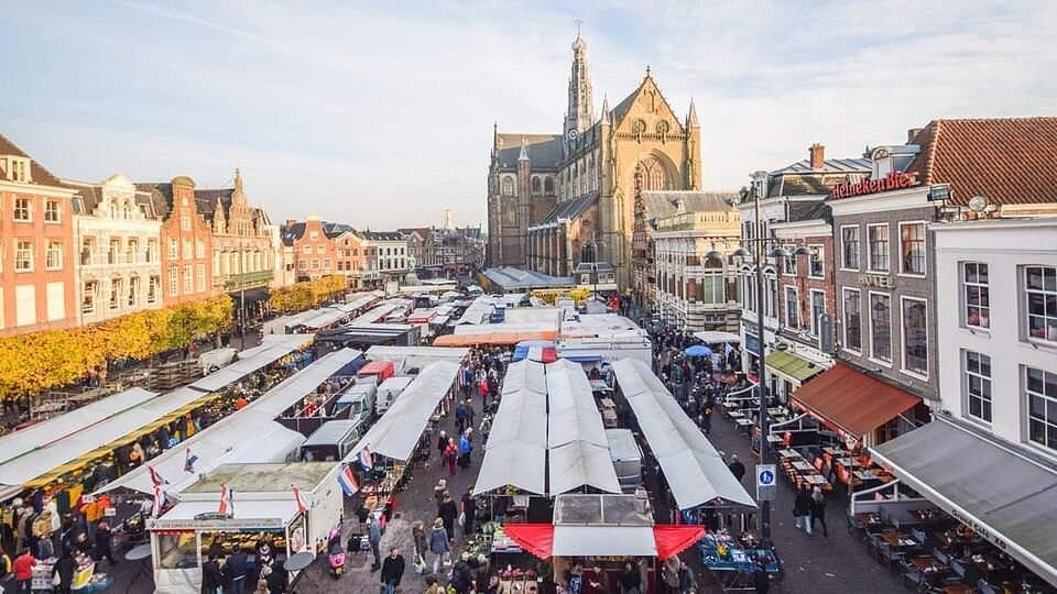 Naar de markt